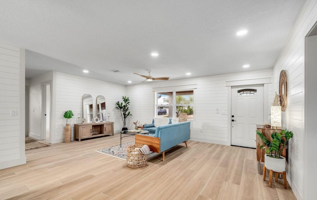 LUX Home Design Studio&nbsp;-Tile