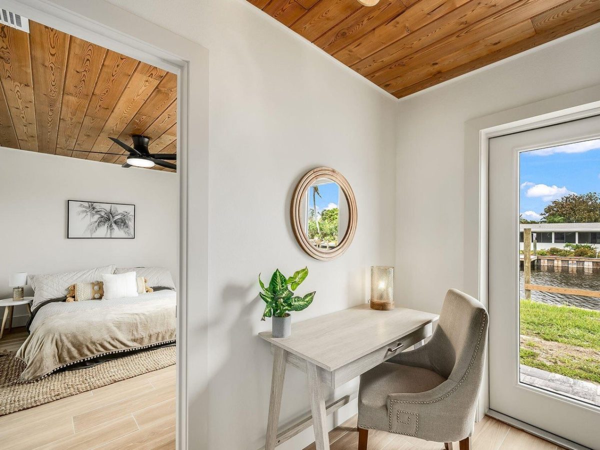 ⭐⭐⭐⭐⭐”LUX Home Design Studio knows their stuff. I got cabinets & countertops. They even gave me a suggestion with my design that helped the flow of my kitchen. I love doing business with local businesses instead of the huge chain companies.” – Michael H. @luxhomedesignstudio #HomeDesignStudio